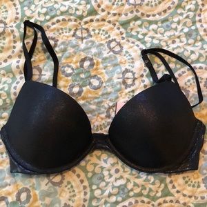 Victoria Secret 32C Black Shimmer Bra BNWT